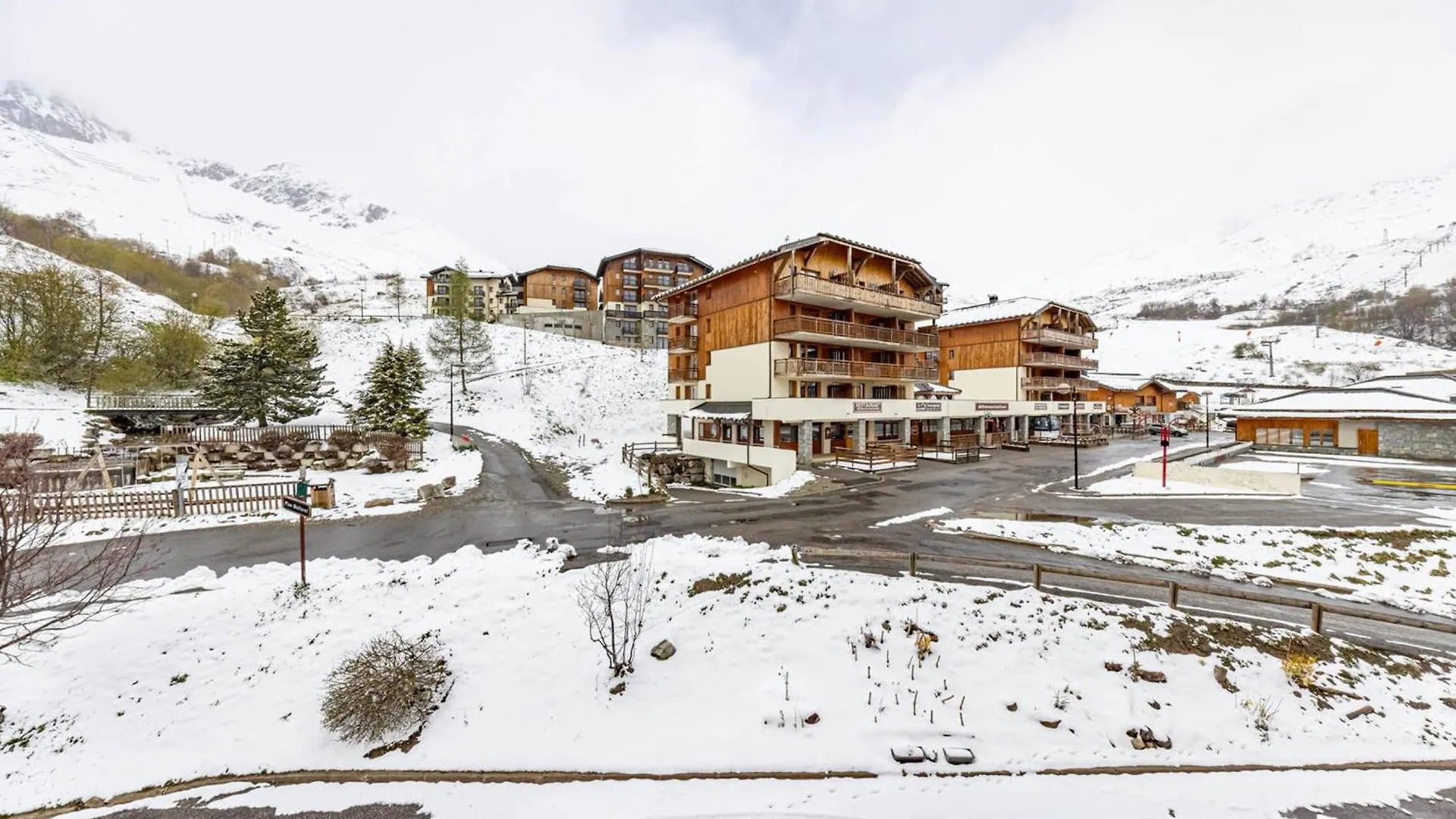 Charmant Studio, Ideal Skieurs, Proche Pistes Et Commerces - 3 Pers, Saint-Francois Longchamp - Fr-1-807-28 Apartman Franciaország